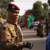 Burkina-Faso : Que tu aimes Ibrahim Traoré ou pas, il s’agit de la patrie contre les ennemis, quel est ton camp ?
