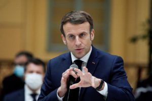 France-Afrique : une mission impossible pour Emmanuel Macron dans sa tournée africaine